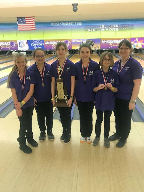 2018 Girls Bowling 1st Mascoutah