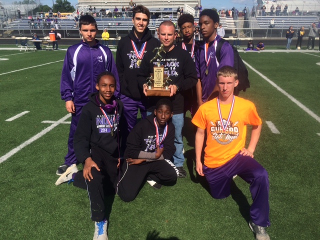 L boys track Mascoutah 4th